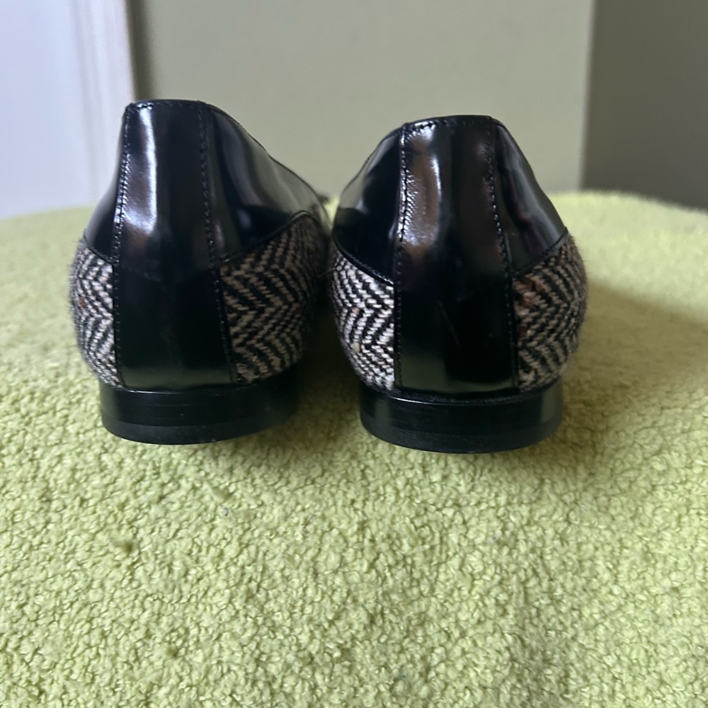 TO & CO Italy Elegant Black and Gray Women's Flats - Picture 5 of 12